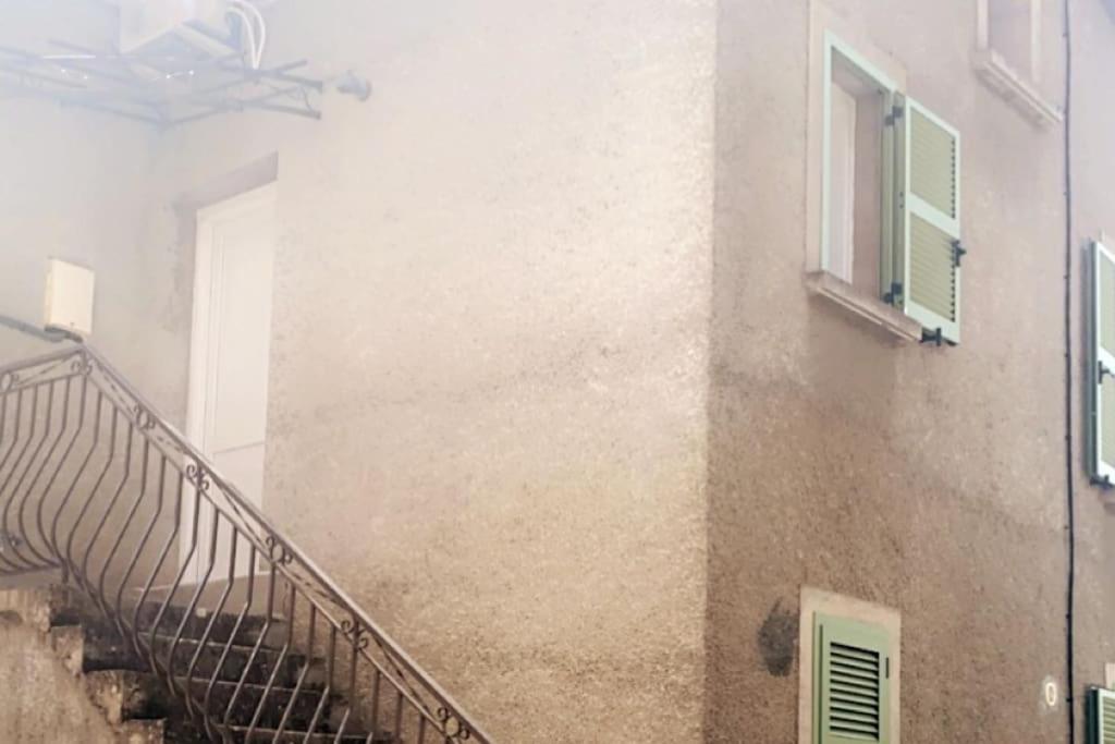 Appartement T2 Chez Thomas Et Nas Omessa Ngoại thất bức ảnh