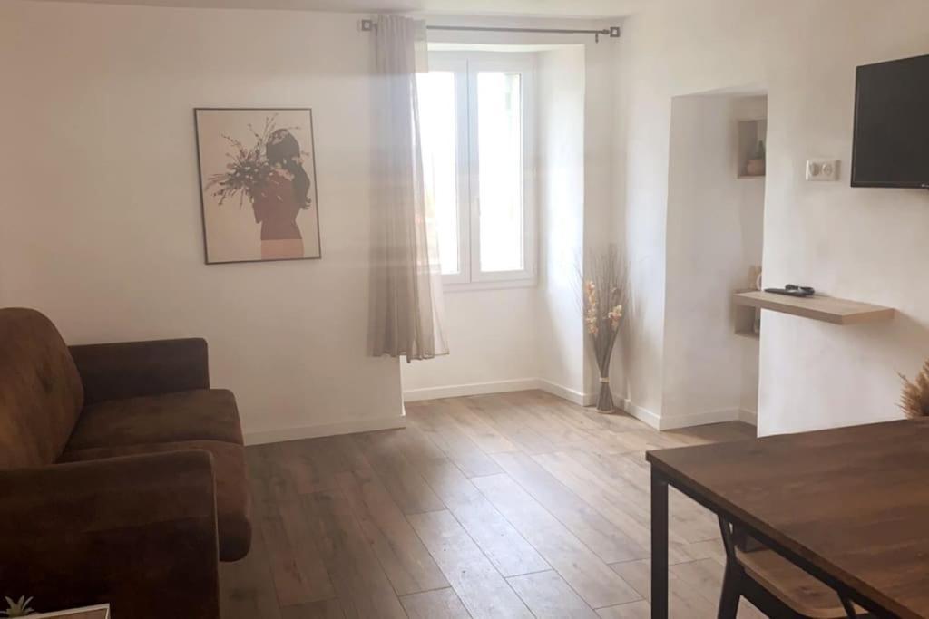 Appartement T2 Chez Thomas Et Nas Omessa Ngoại thất bức ảnh
