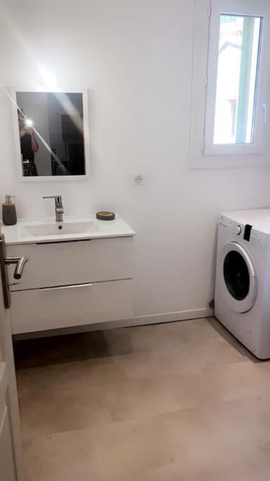 Appartement T2 Chez Thomas Et Nas Omessa Ngoại thất bức ảnh